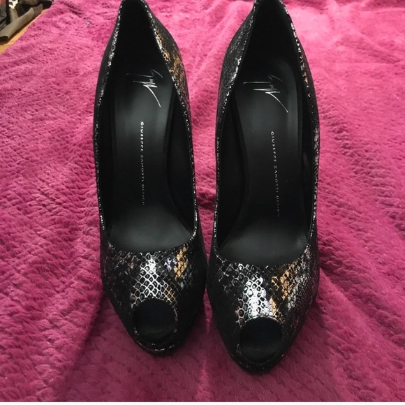 giuseppe zanotti vero cuoio